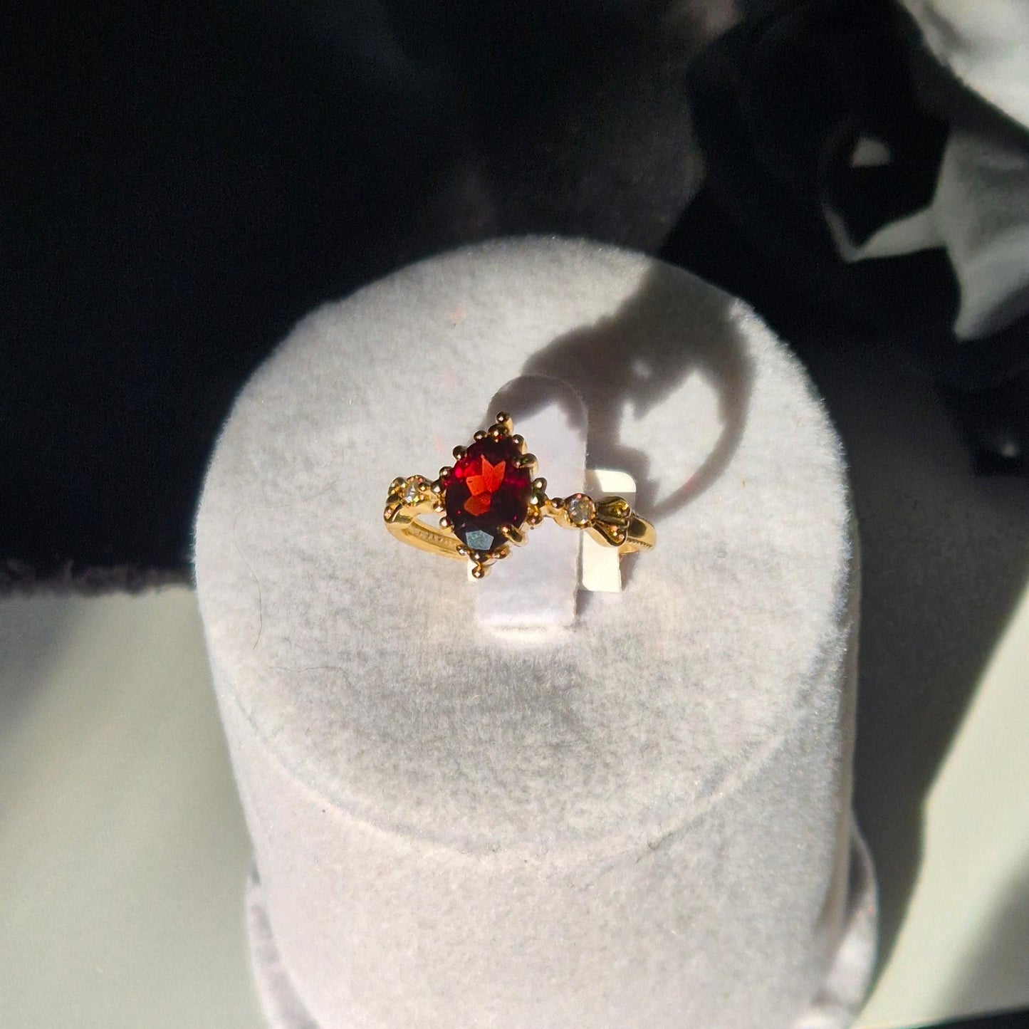 Garnet ring "Fems" goldplated