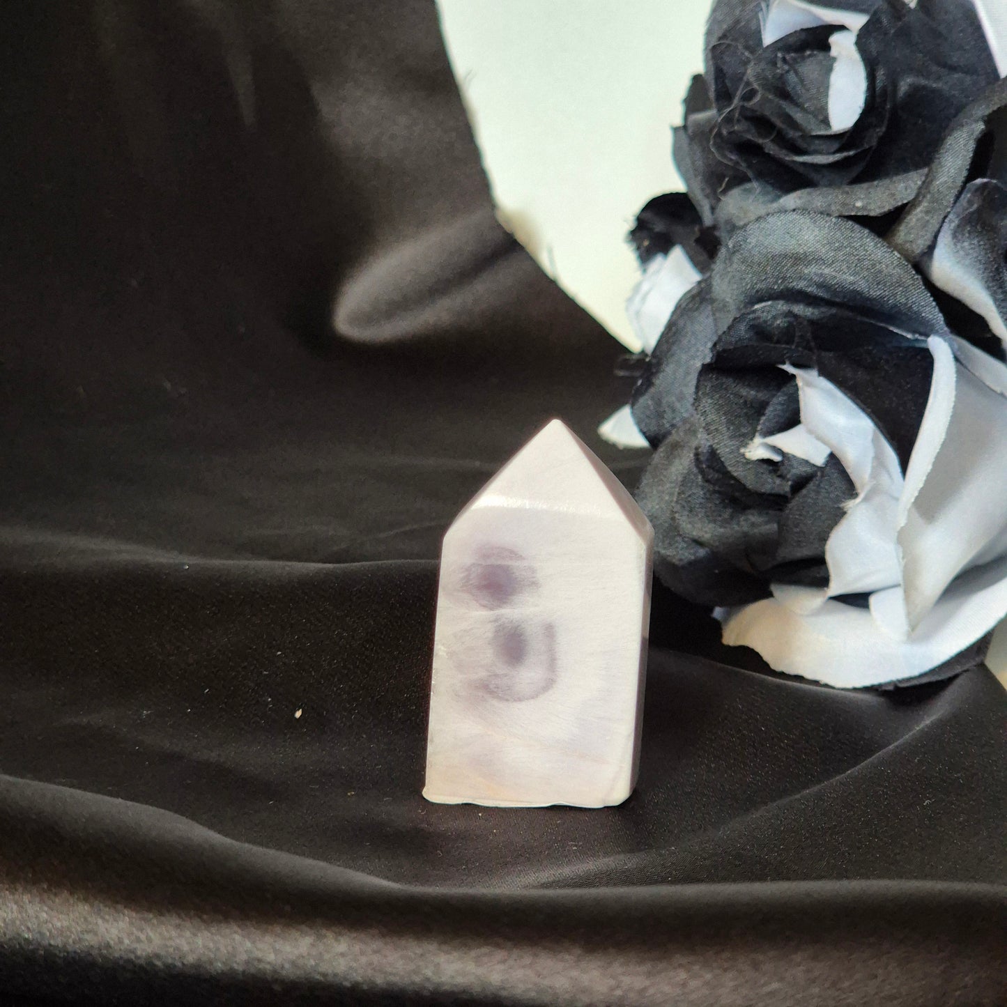 Yttrium fluorite tower 21