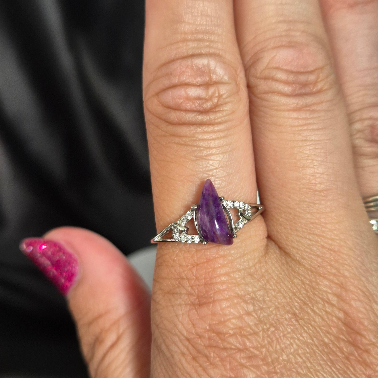 Sugillite ring small 6