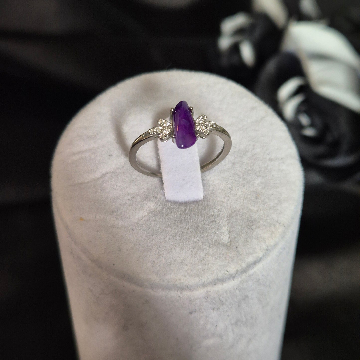 Sugillite ring small 8