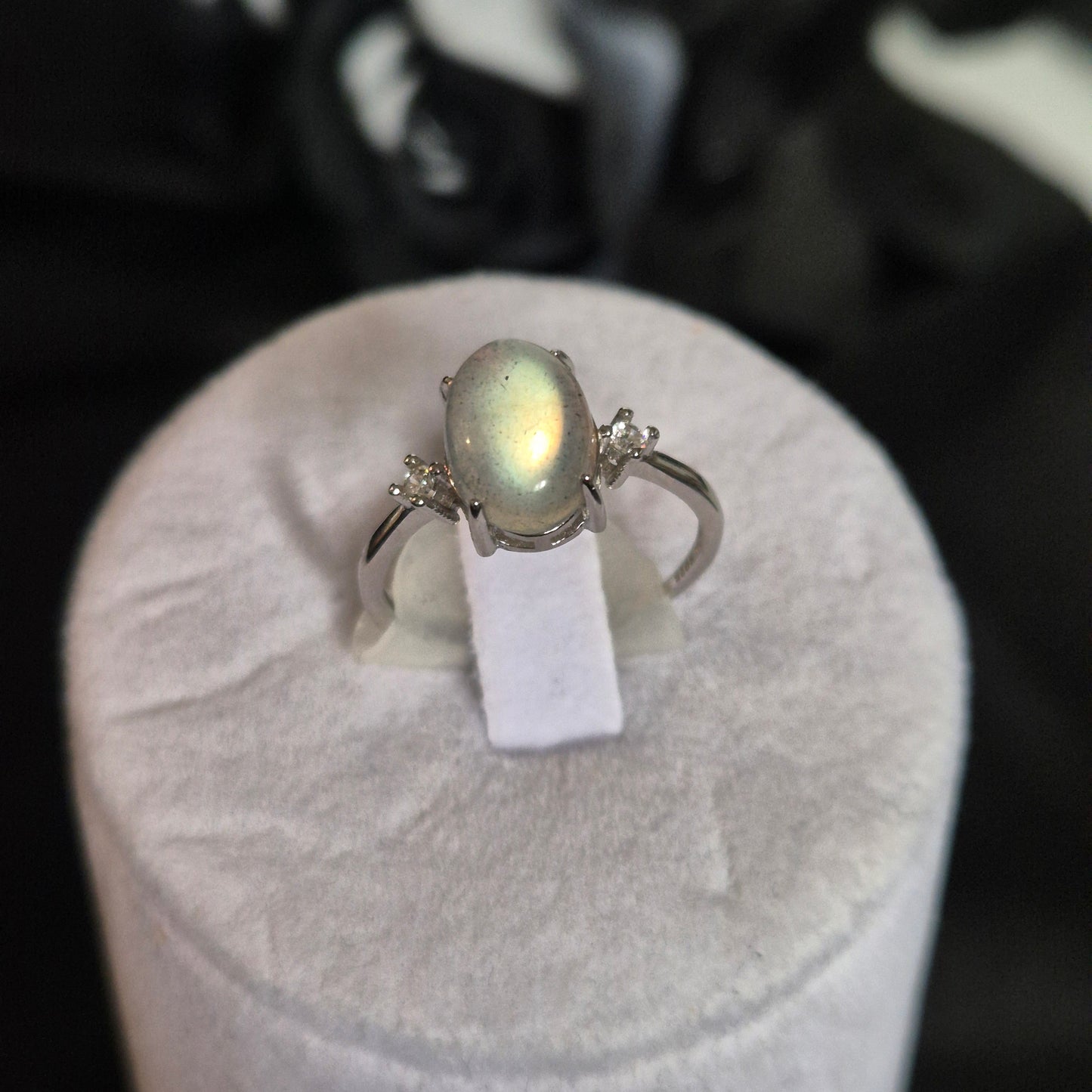 Labradorite ring 4