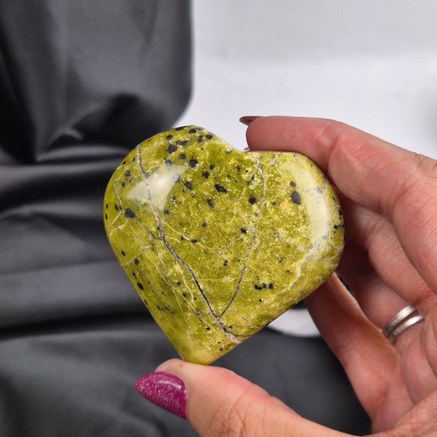Lizardite heart 2