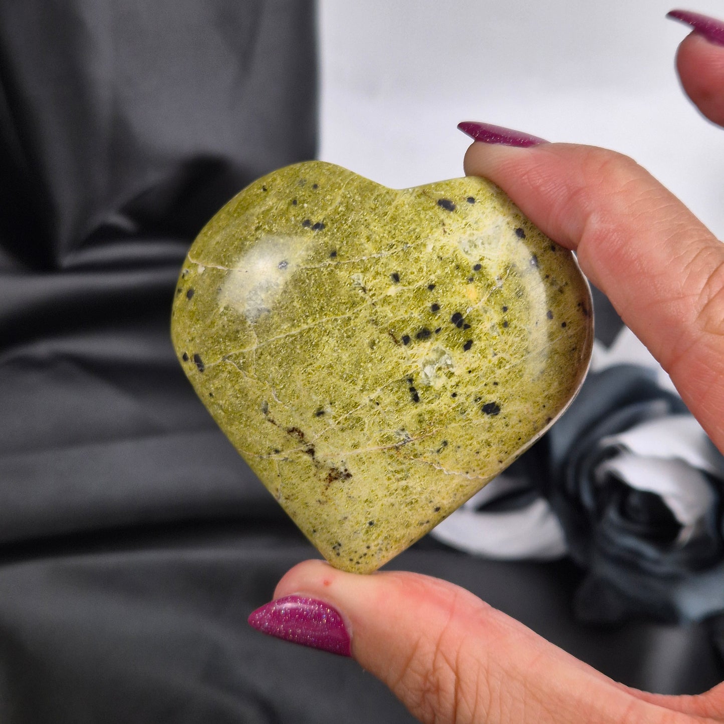 Lizardite heart 5