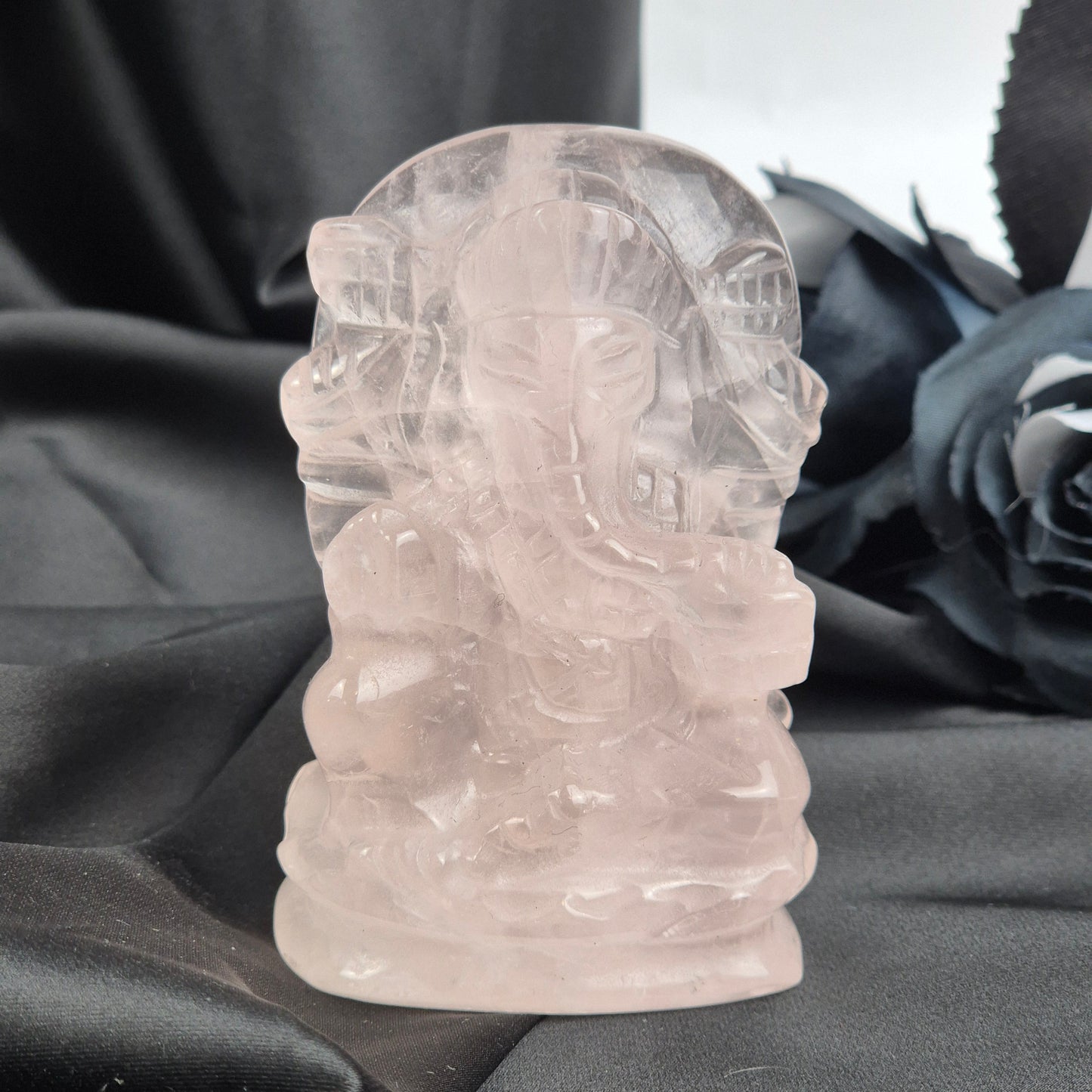 Rosequarts ganesha 1