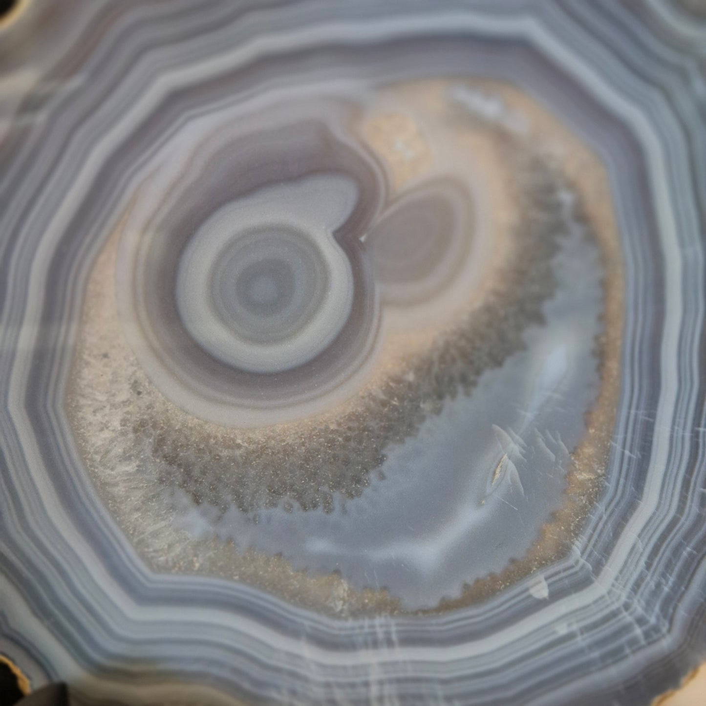 Agate slice "Cookiemonster"