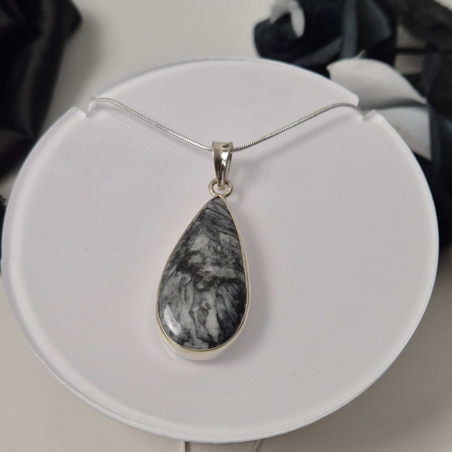 Pinolite necklace 2