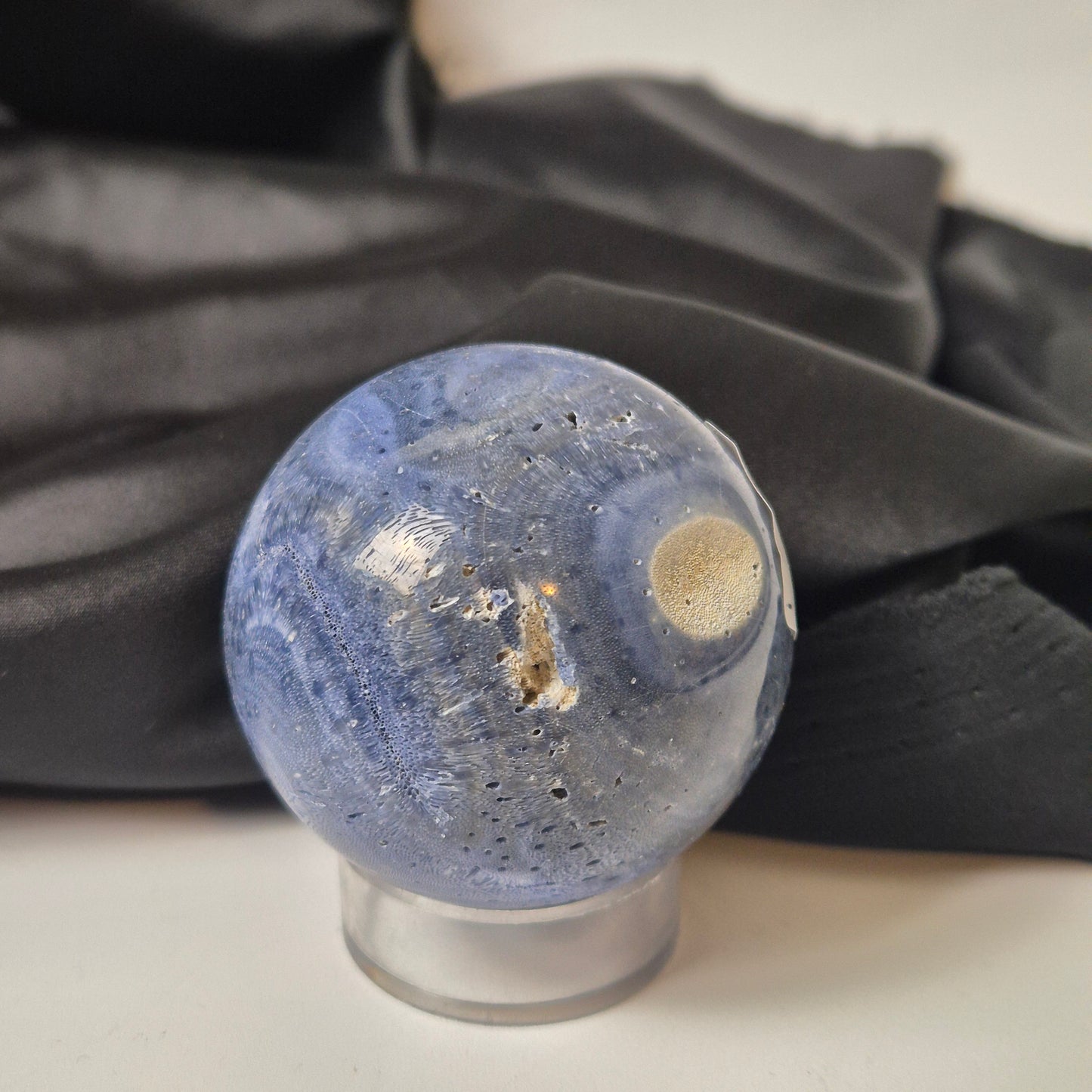 Blue coral sphere 1 (Indonesia)