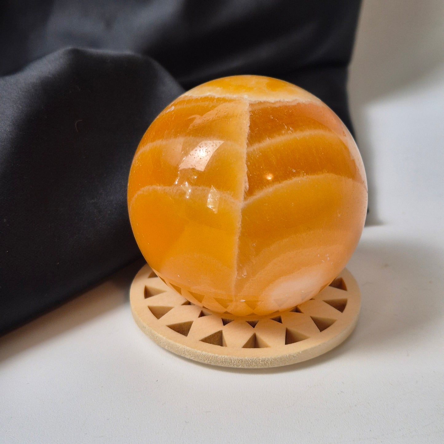 Yellow calcite sphere 4