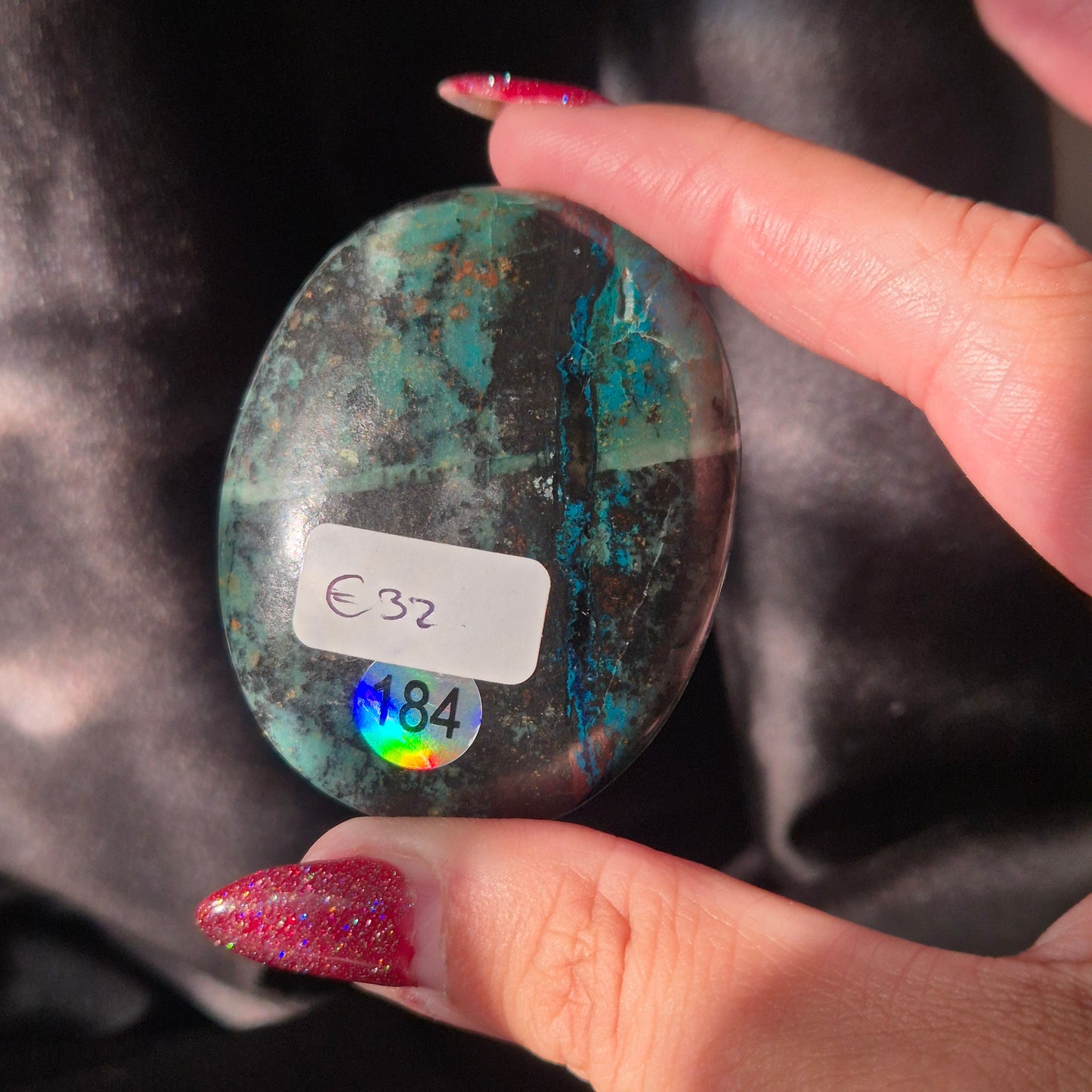 Australian malachite / chrysocolla palm 184