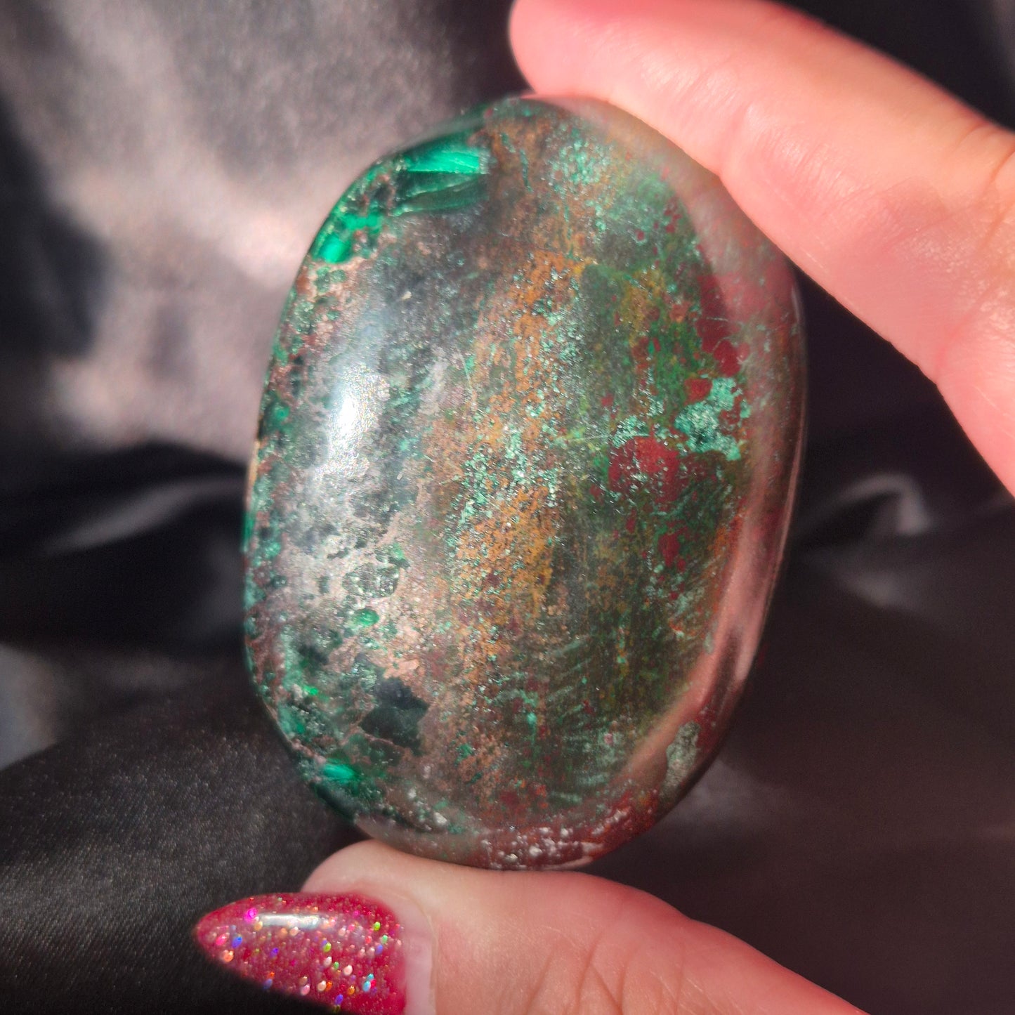 Australian malachite / chrysocolla palm 187