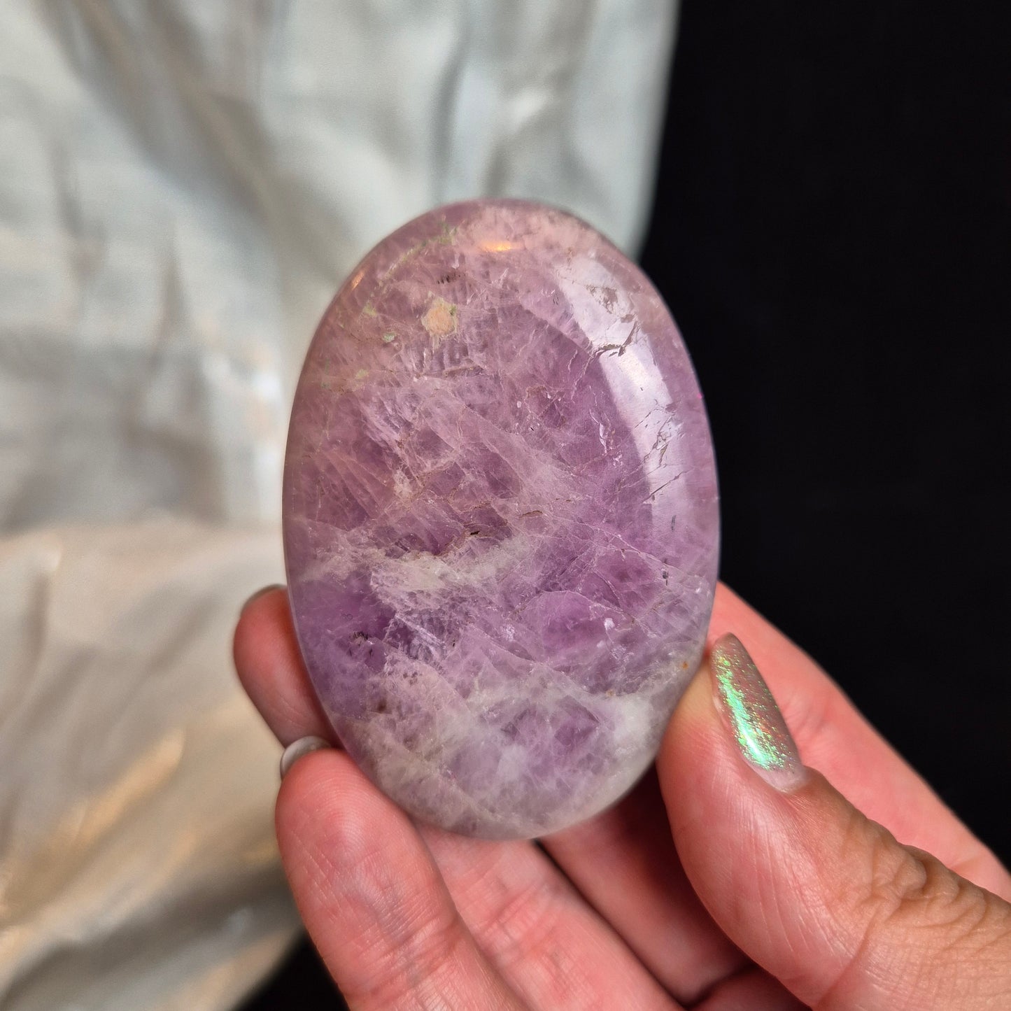 Kunzite palmstone 5