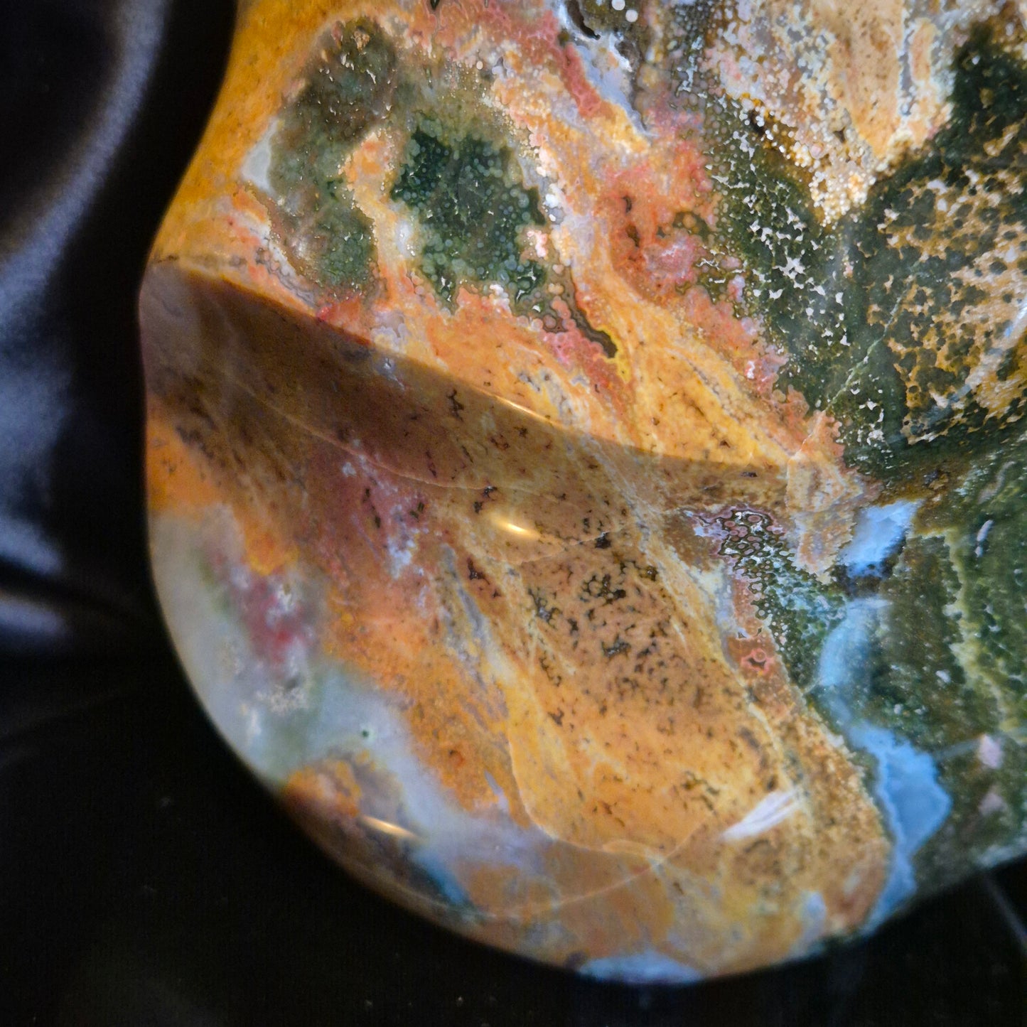 Ocean jasper flame