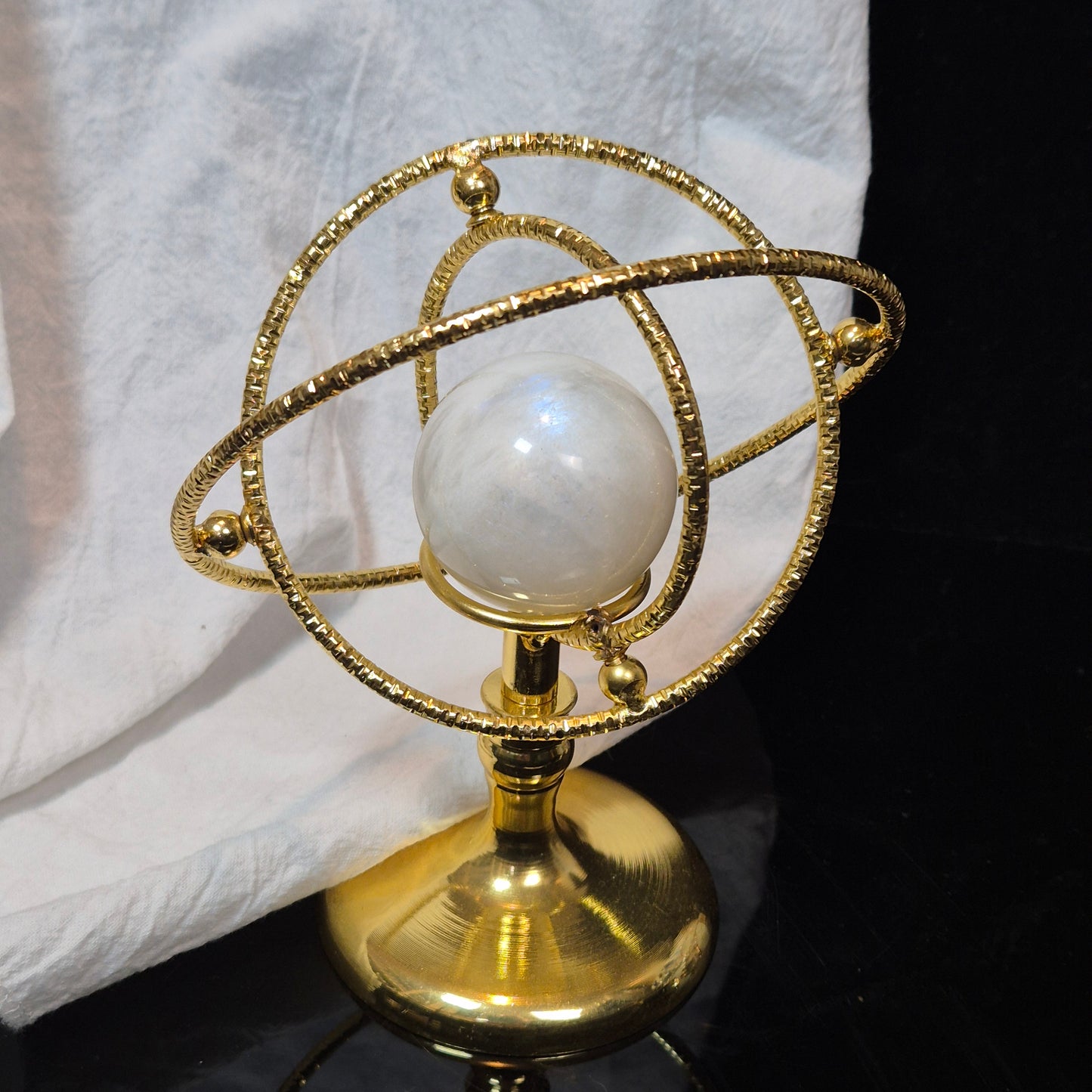 sphereholder universe gold