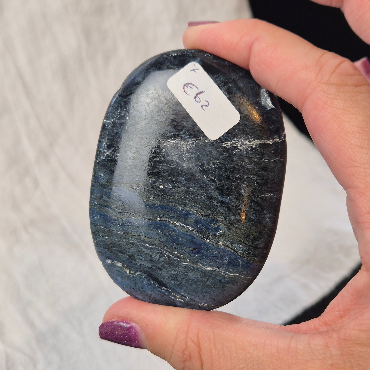 Rhodusite palmstone 7