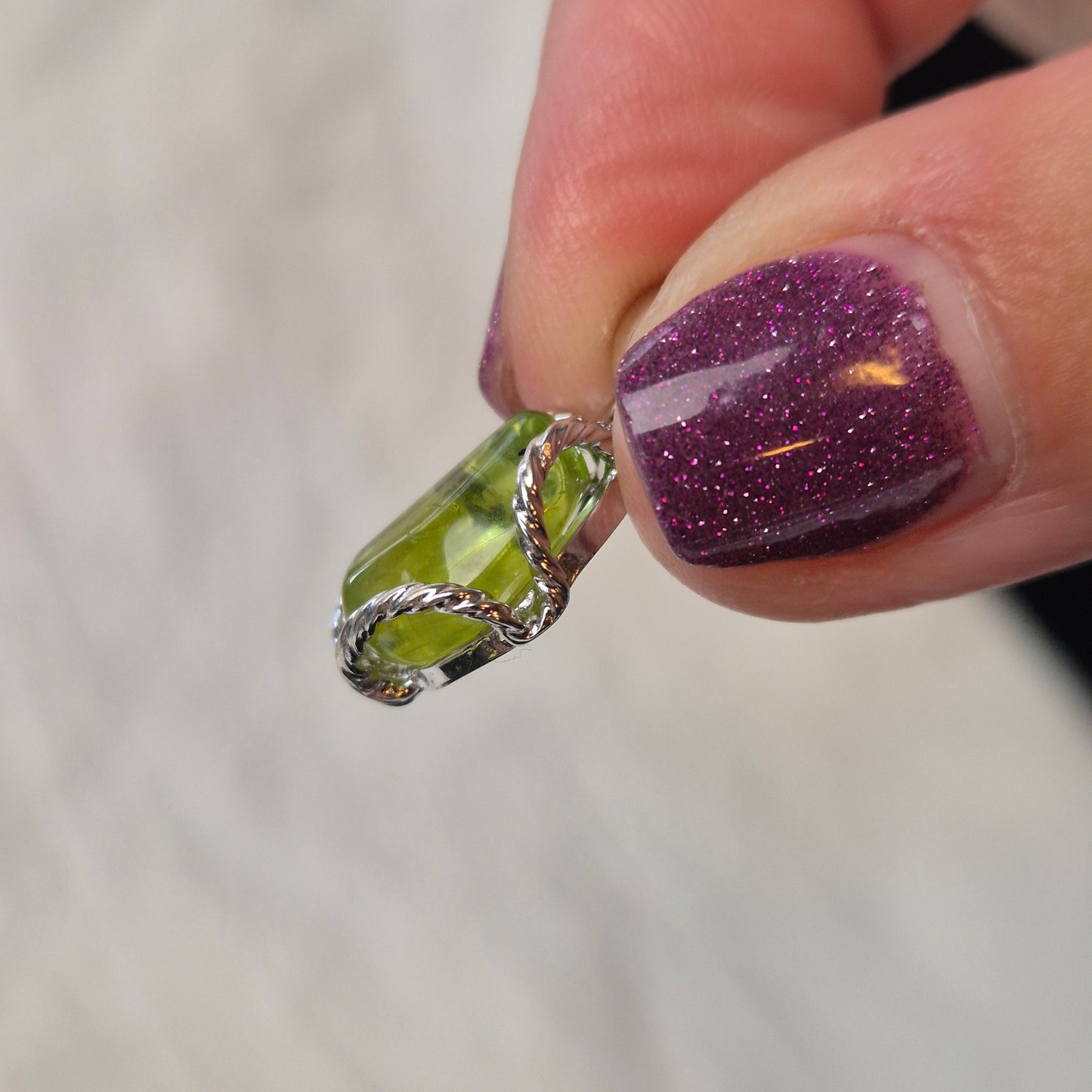 Peridot pendant 2