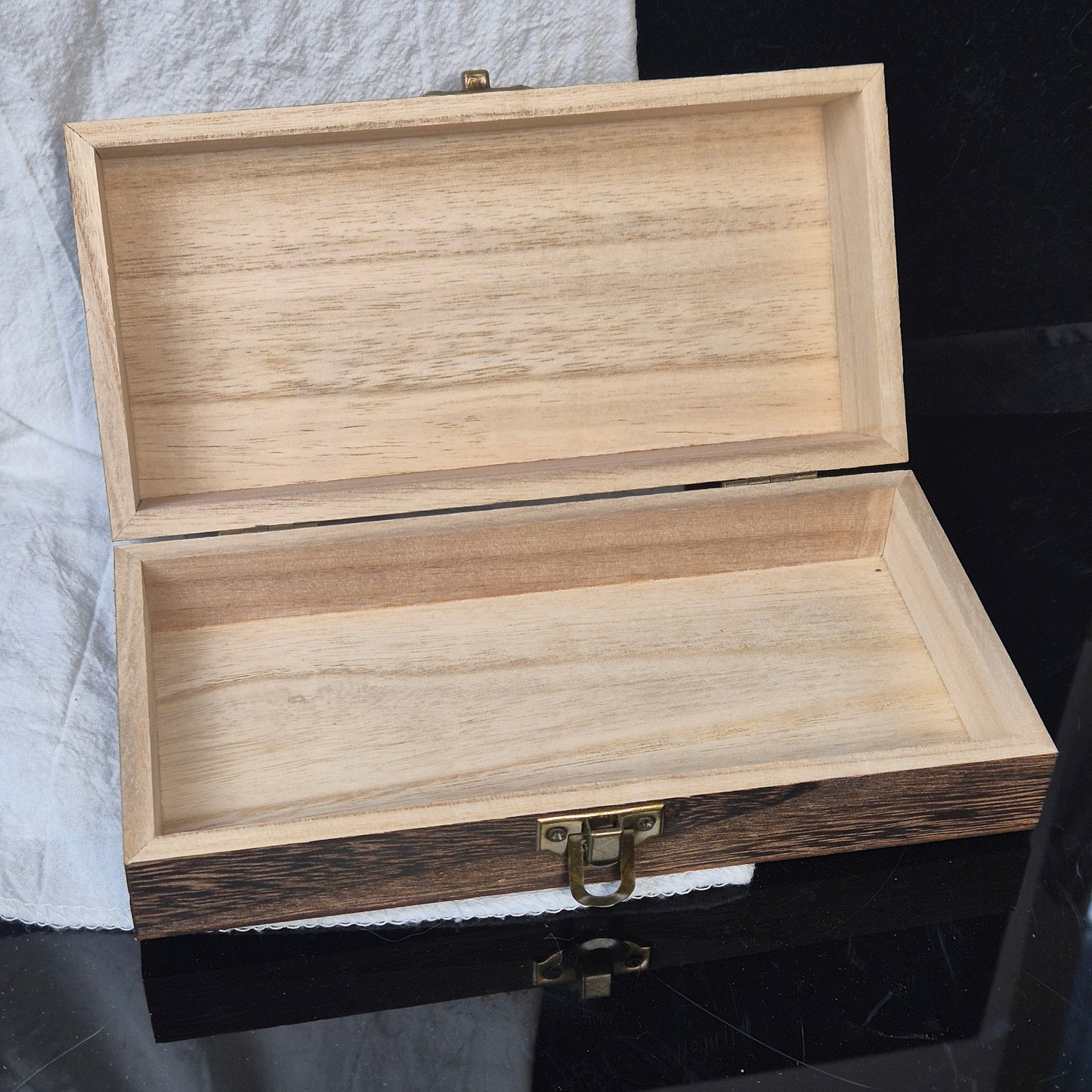 Wooden box with crystals 1