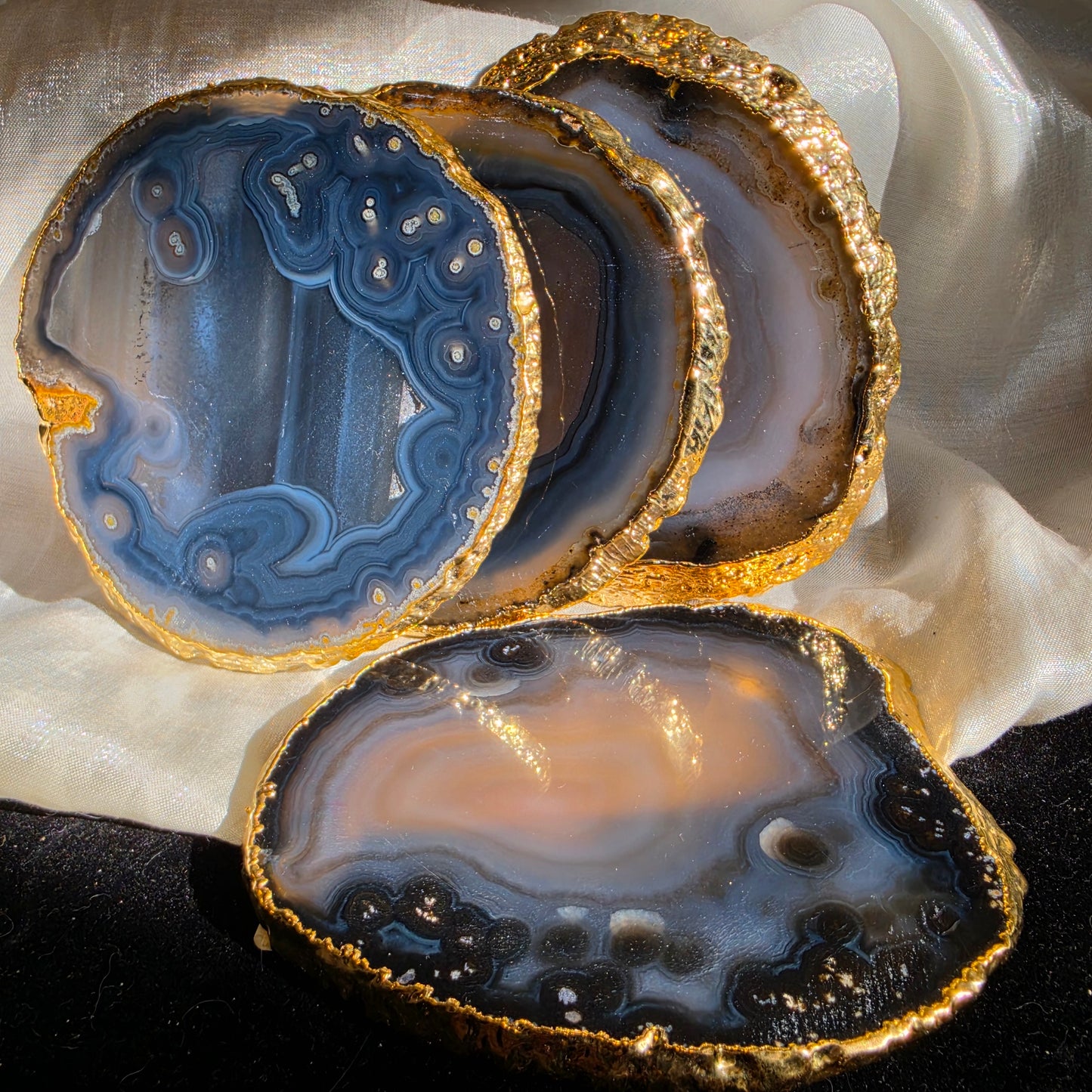 Agate coaster set gold 1