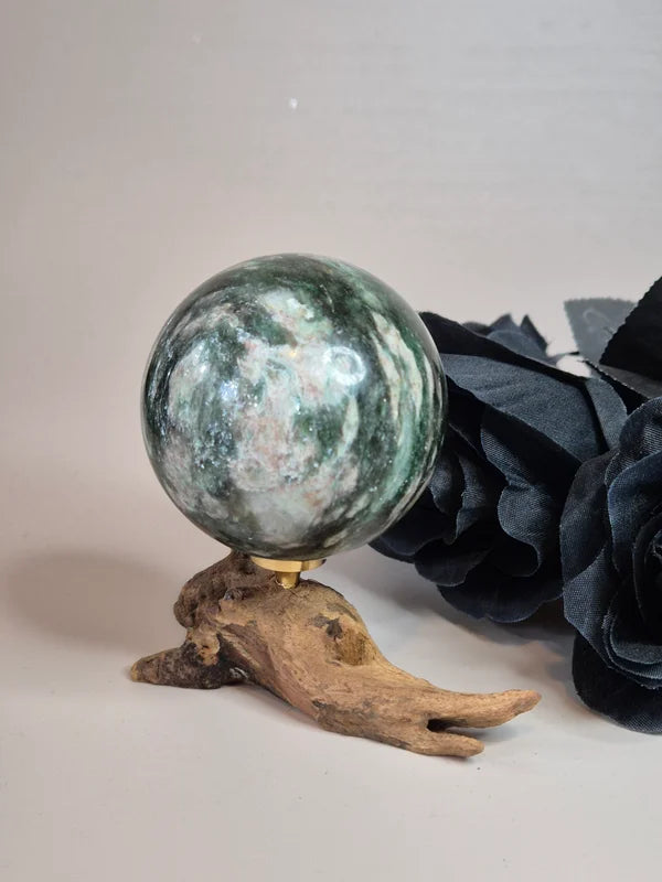Driftwood sphere holder 13