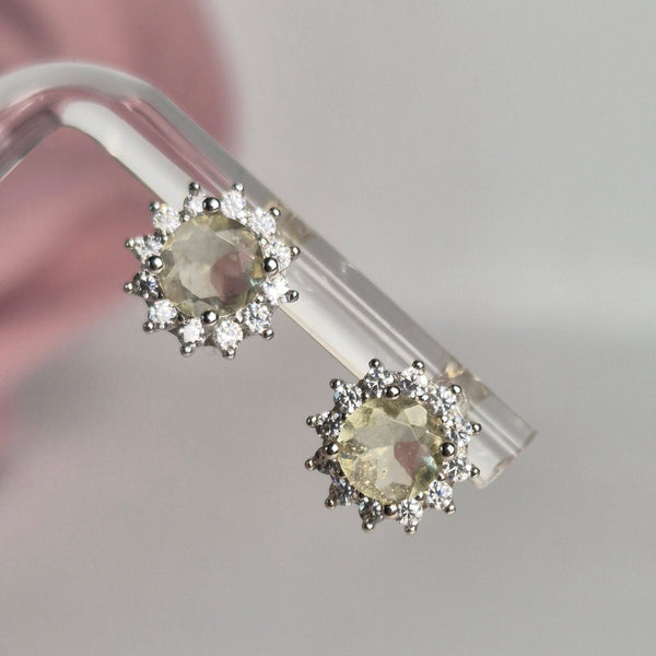 Libyan dessert glass studs