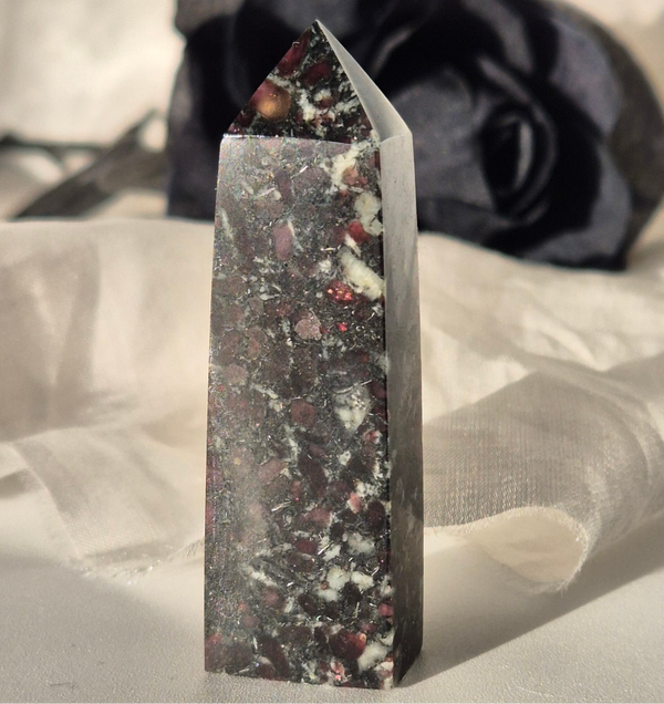 Norwegian Eudialyte tower 6