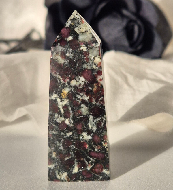 Norwegian Eudialyte tower 9