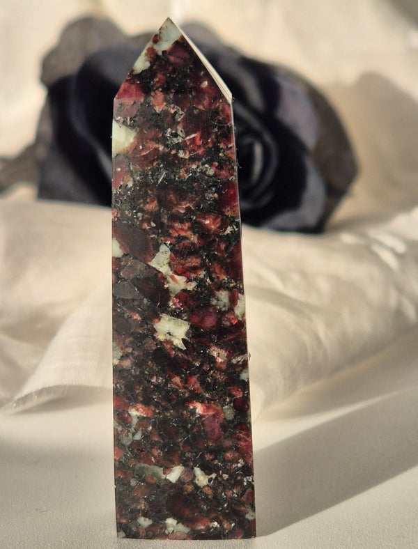 Norwegian Eudialyte tower 7