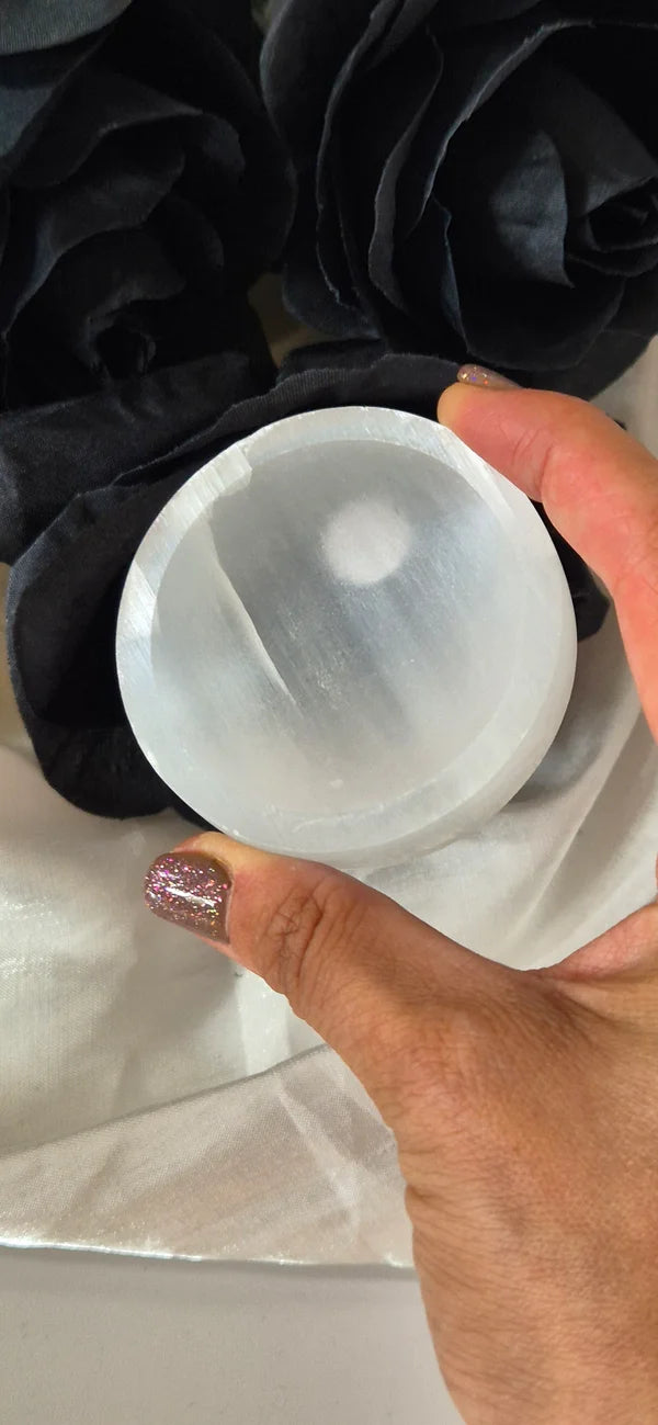 Selenite sphere holder / mini dish