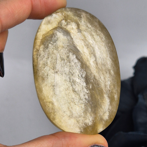Yellow mica palmstone 8