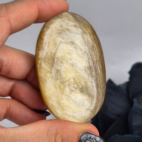 Yellow mica palmstone 9