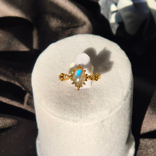 Labradite ring "Fems" goldplated 1