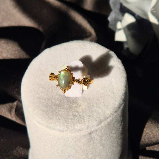 Labradorite ring "Fems" goldplated 3