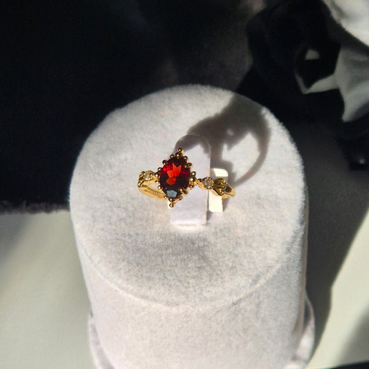 Garnet ring "Fems" goldplated