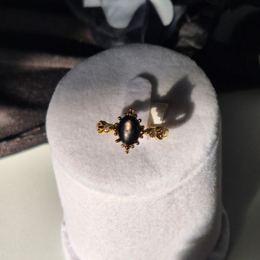 Hypersthene ring "Fems" goldplated 2
