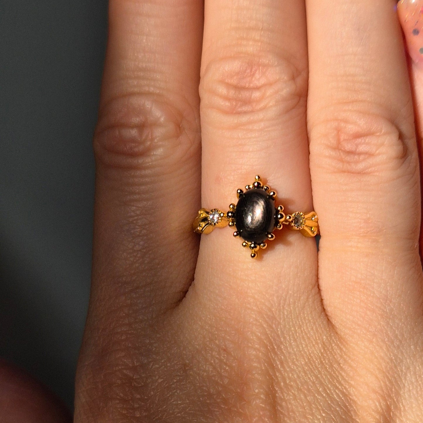 Hypersthene ring "Fems" goldplated 3
