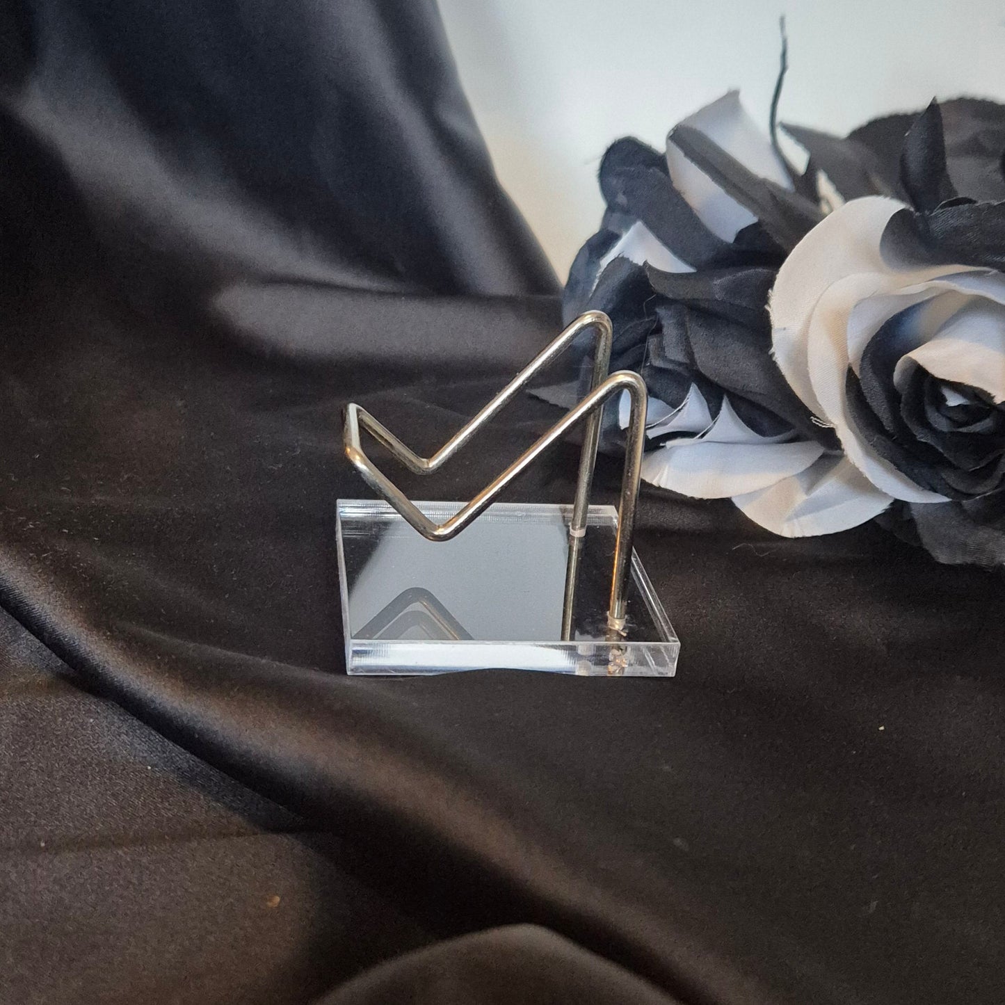 Slab stand silver small