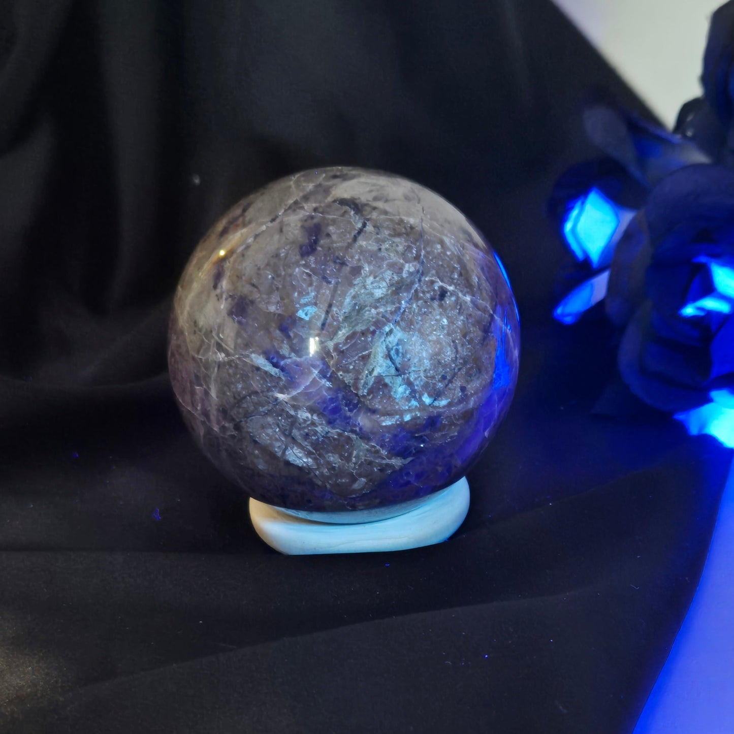 Tiffany stone sphere  2
