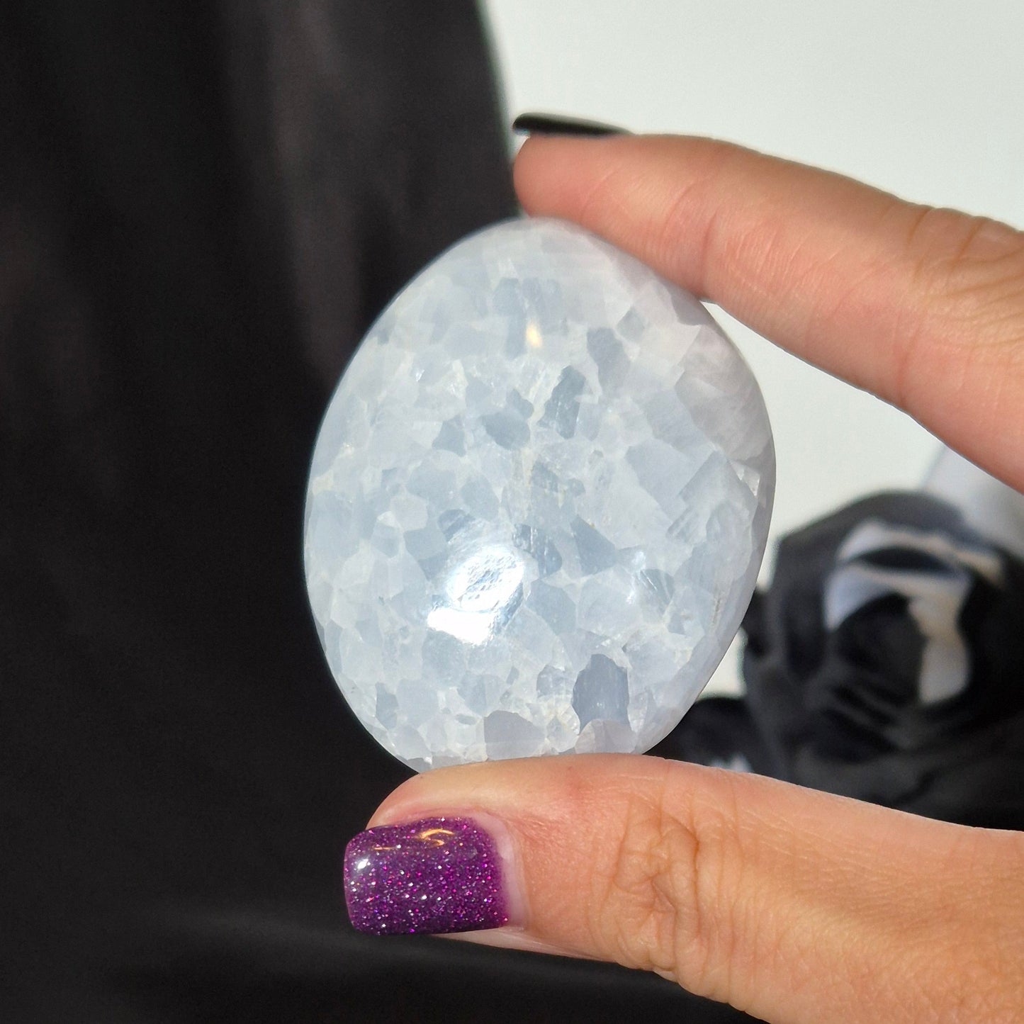 Blue calcite palmstone 5