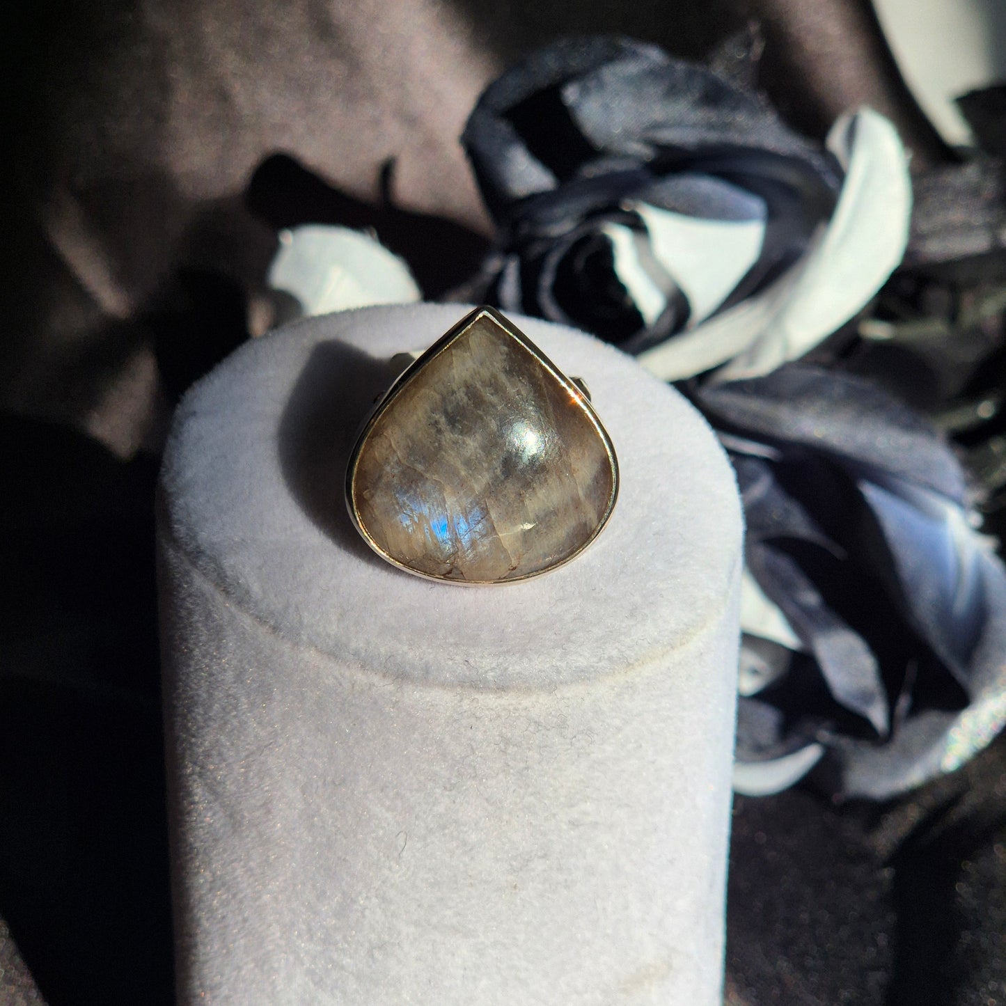 Grey moonstone / Sunstone mix ring 3