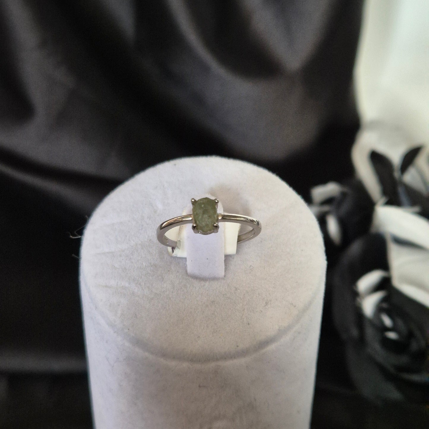 Moldavite ring silver 2