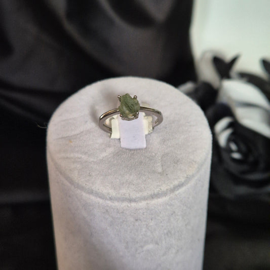 Moldavite ring silver 3