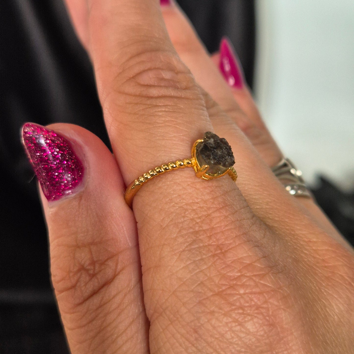 Moldavite ring gold 1