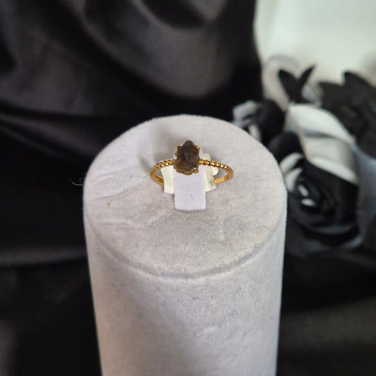 Moldavite ring gold 2
