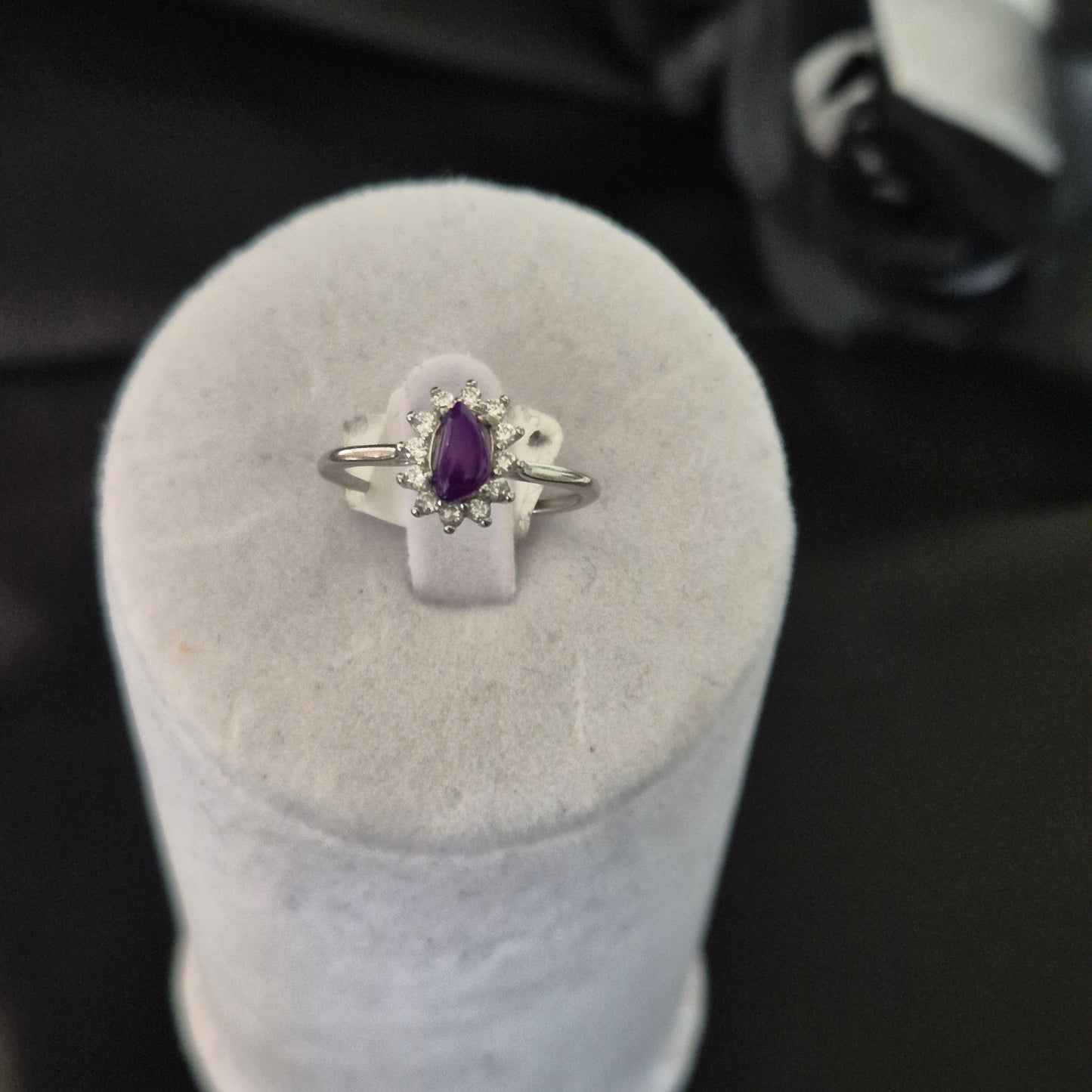 Sugillite ring small 2