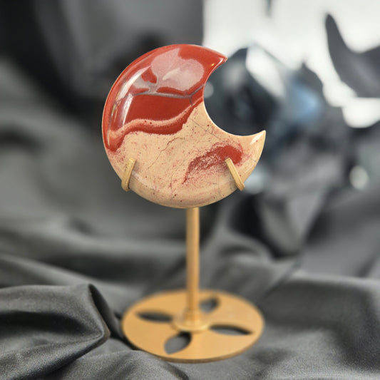 Red jasper moon on stand 3