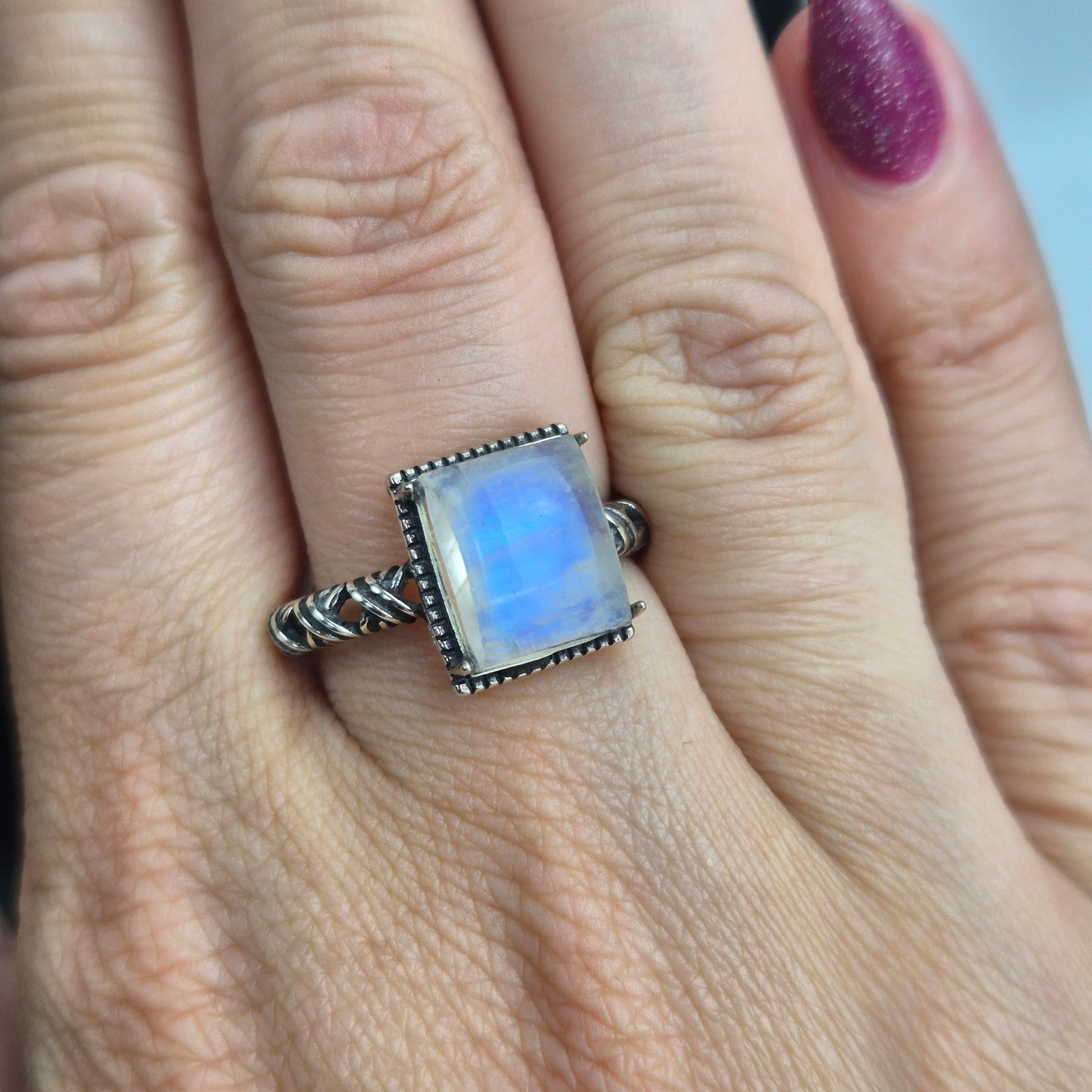 Moonstone ring rectangle 1