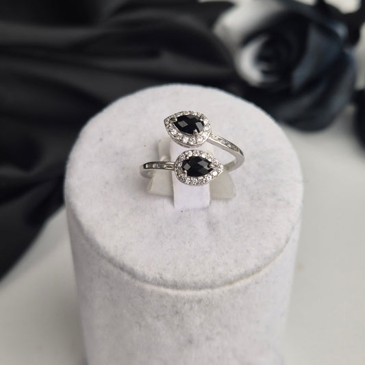 Black spinel ring double