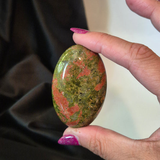 Unakite palmstone 84