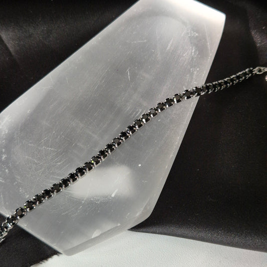 Black spinel bracelet silver