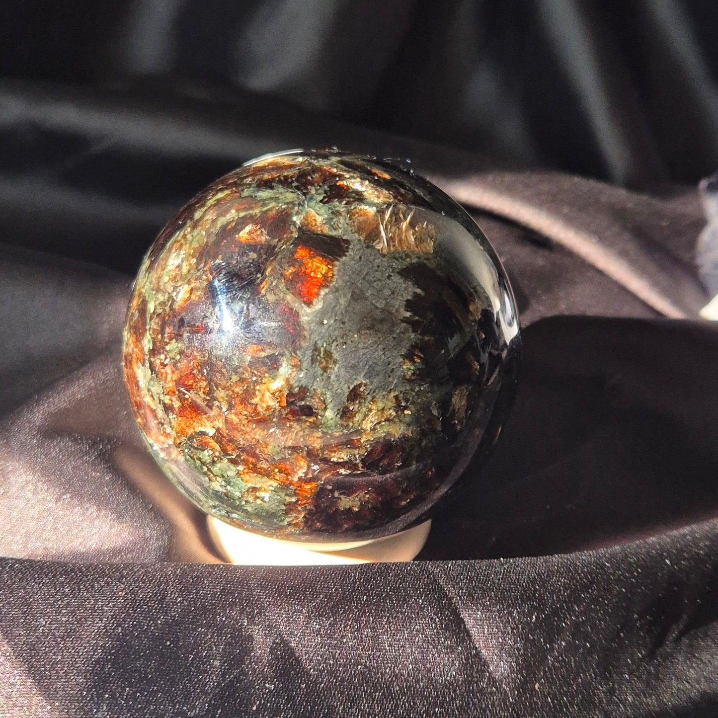 Phlogopite (brown mica) sphere 3