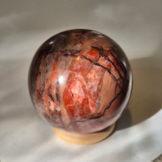 Kona Dolomite sphere 218